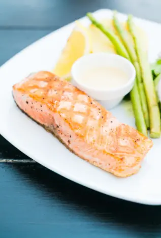 Salmon with Garlic