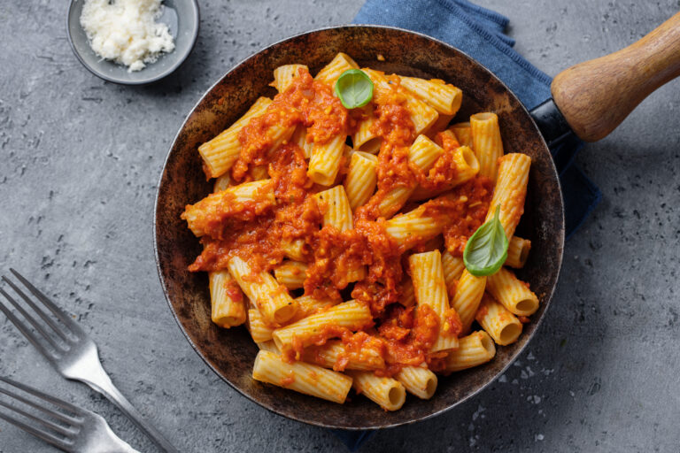 One Pot Chicken Parmesan Pasta