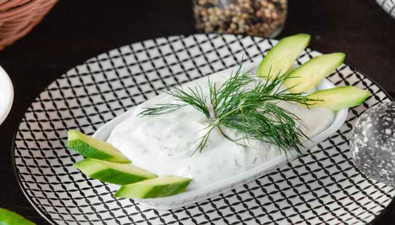 cucumber yogurt raita
