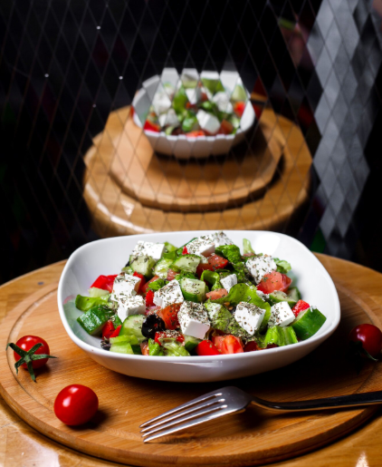Greek-Inspired Tempeh Salad