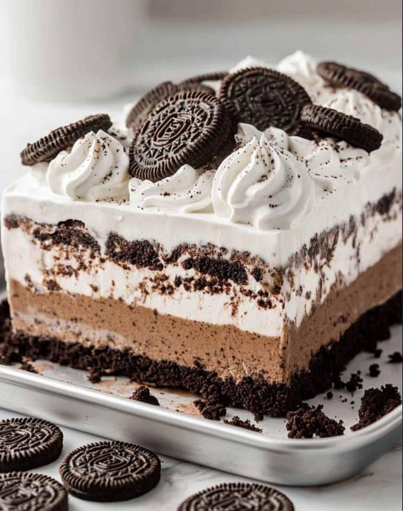 oreo and cake ice cream
