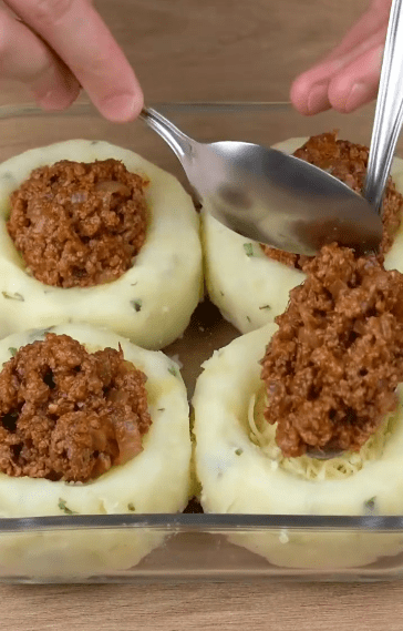 Stuffed Mashed Potato Nests